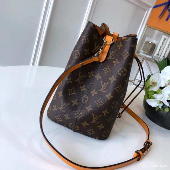 NÉONOÉ LOUIS VUITTON 0423